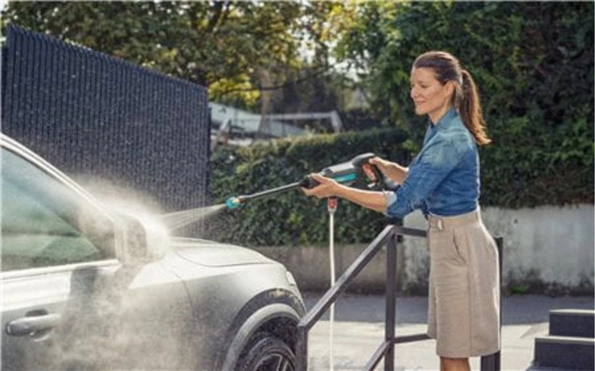 GARDENA - AquaClean 24/18V Solo - Middendrukreiniger 24 Bar 7 GARDENA - AquaClean 24/18V Solo - Middendrukreiniger 24 Bar - Afbeelding 7