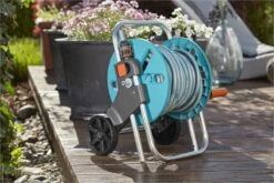 GARDENA - AquaRoll CleverRoll S Set Slangenwagen - Incl. 20 M Slang - Maximaal 40 M Opbergcapaciteit -Gardena 1200x800 60