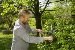 GARDENA - NatureCut - Heggenschaar - Robuust En Duurzaam -Gardena 1200x800 87