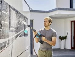 GARDENA - Accu Medium Drukreiniger - AquaClean - 24/18 V P4A - Kant-en-klare Set -Gardena 1200x911 2