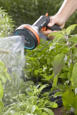 GARDENA - Premium Multifunctionele Broeskop - Exclusief Verlengsteel -Gardena 799x1200 8