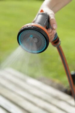 GARDENA - Comfort Broeskop - 5 Straalsoorten - Grijs -Gardena 800x1200