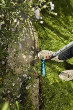 GARDENA Combisysteem Graskantafsteker - Aanbevolen Steellengte 130 Cm -Gardena 800x1200 74